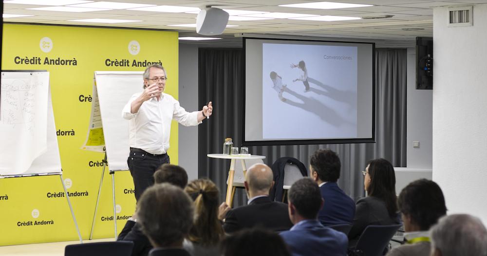 Lladó defensa que el model d’Amazon Go referma el sentit de la botiga física